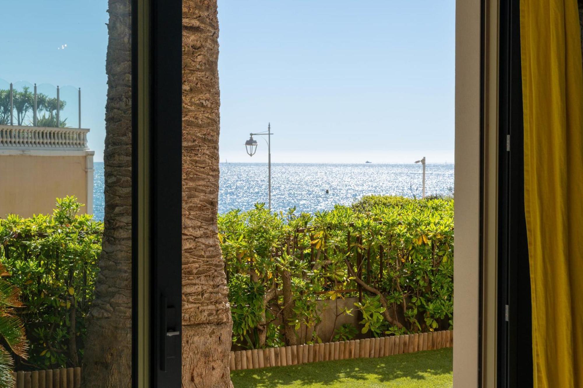 3-br With Private Pool & Sea View Apartment *
